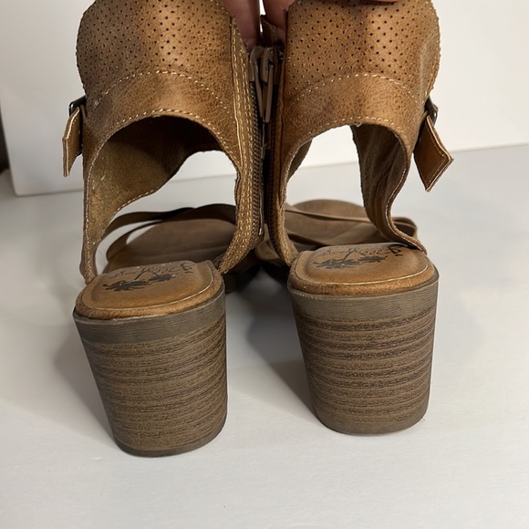 Jellypop Women’s Selia Sandal Ankle Zip Buckle Block Heel Open Toe Boho Sz 6,5 M - Picture 7 of 9